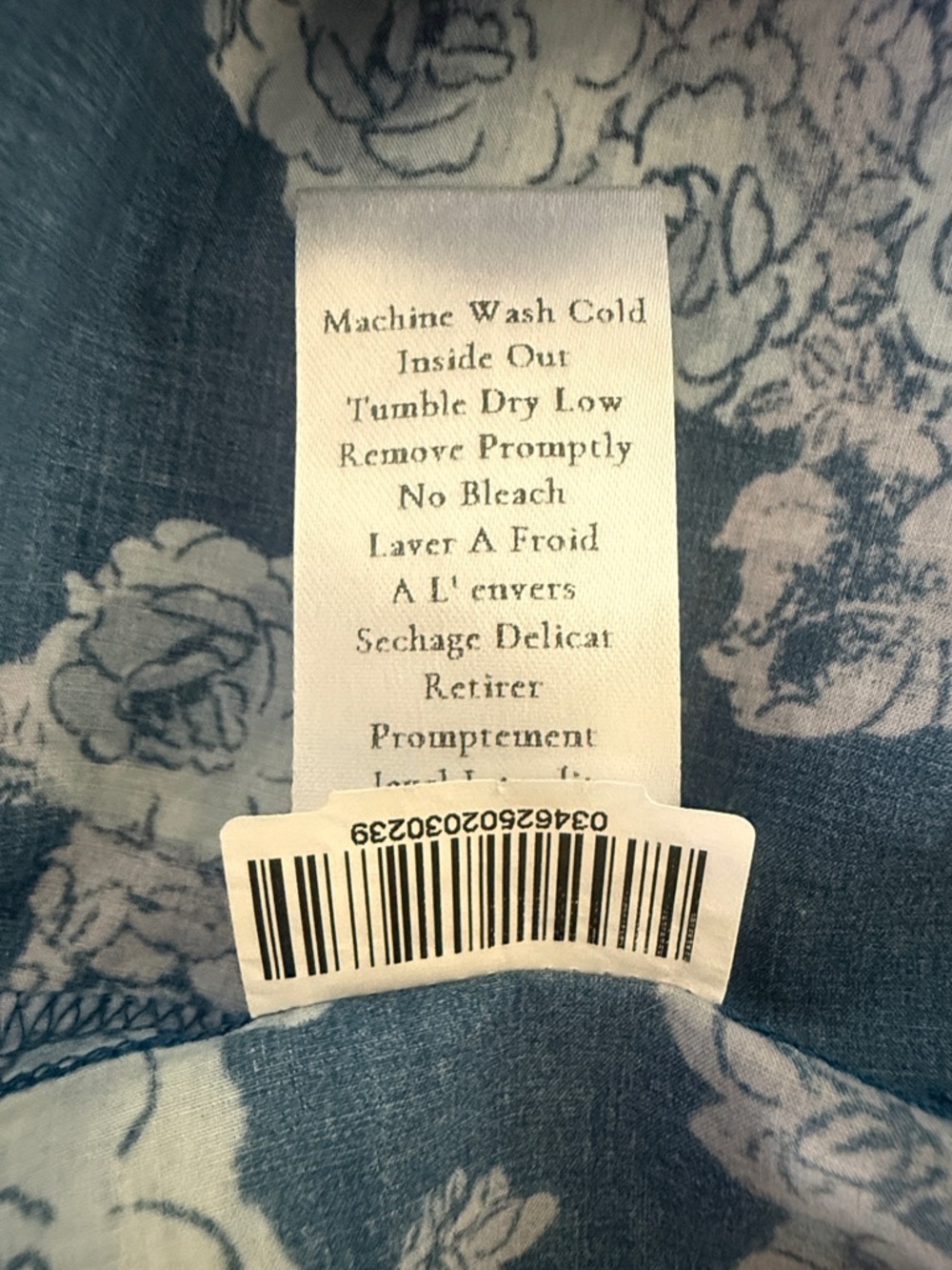 Frank & Eileen Oona Continuous Sleeve
Button Up in Blue/Purple Floral - Large - Picture 11 of 11